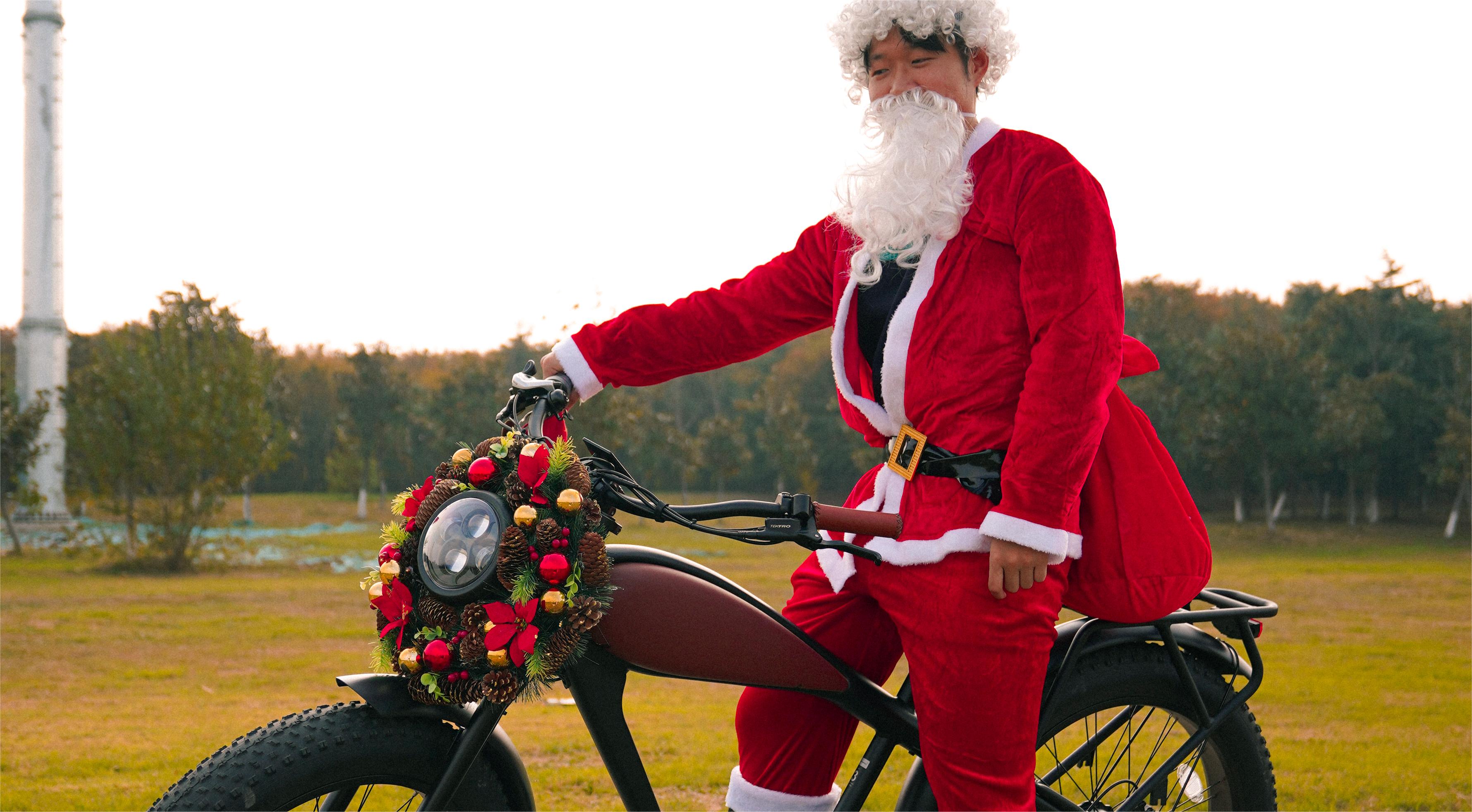 How to decorate your bike for Christmas? – REVIBIKES