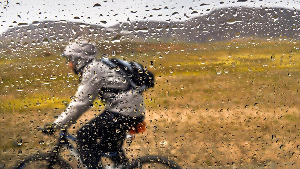 Can I Ride an E-Bike in the Rain? waterproof electric bikes